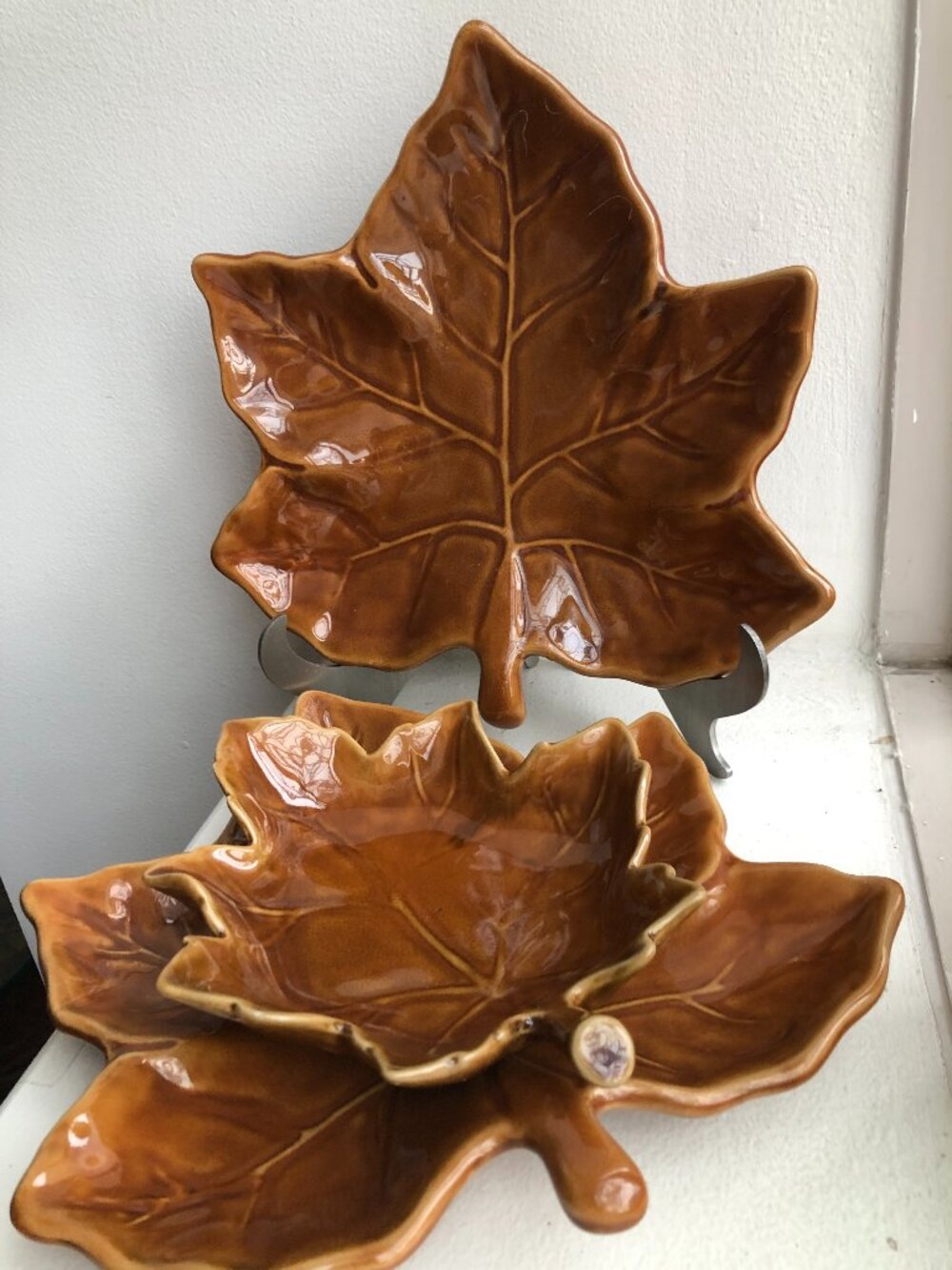 POTTERY BARN Harvest Seasonal Brown Leaf Dinner Salad Plates & Bowl - Set of 3